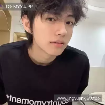 骆铖柳